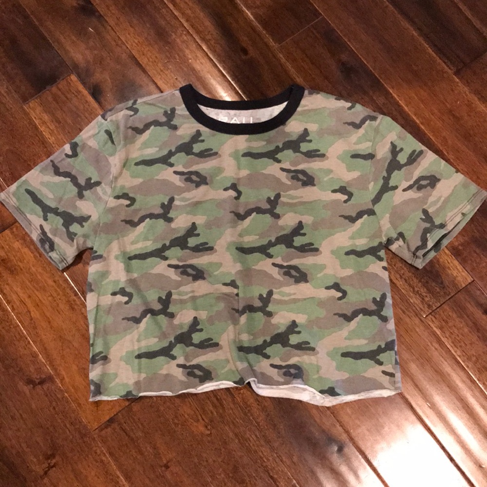 Women’s The Rail camo crop top